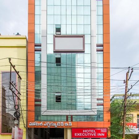 Hotel Executive Inn Vijayawāda Exterior foto
