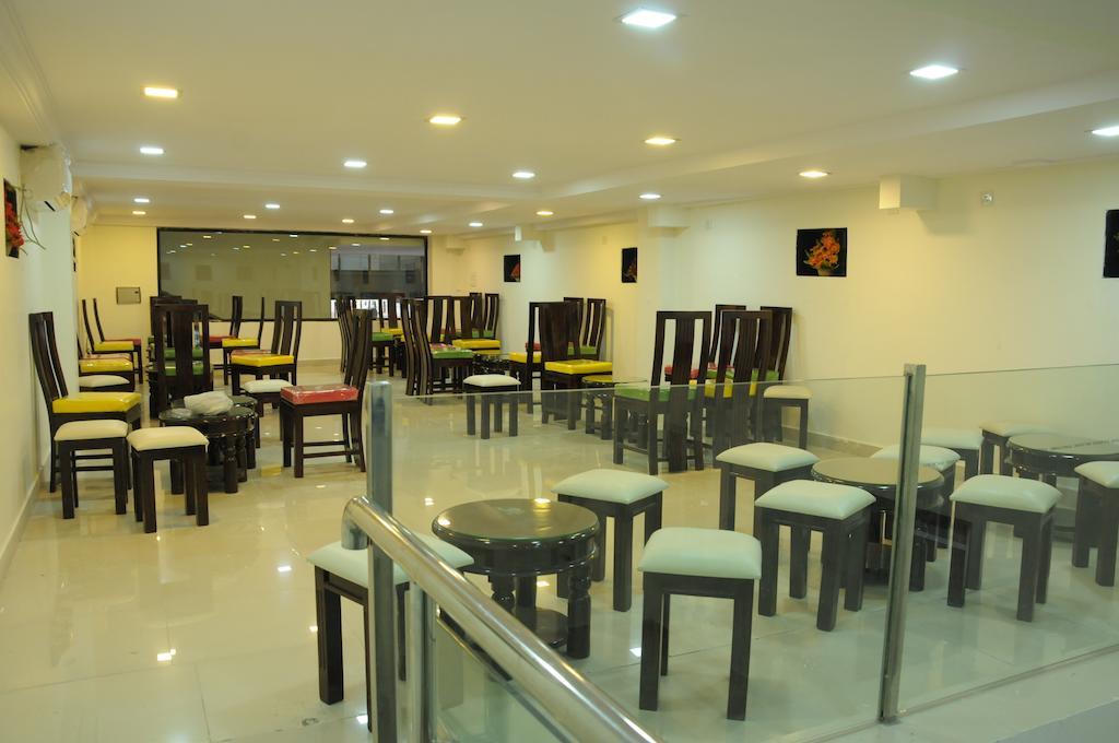 Hotel Executive Inn Vijayawāda Exterior foto